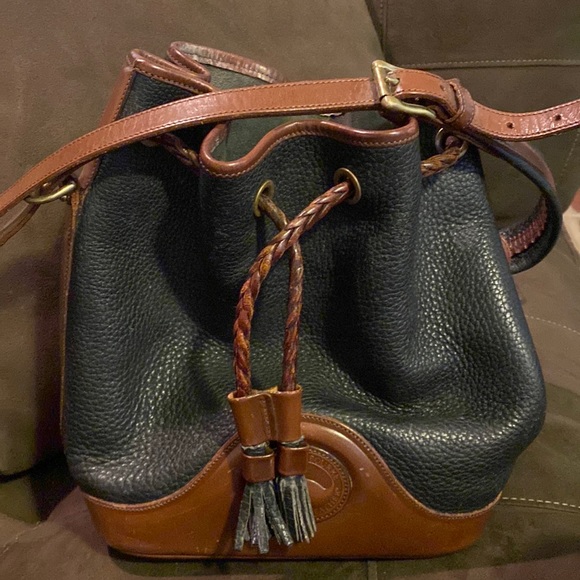 Dooney & Bourke Handbags - Dooney  and Bourke Bag